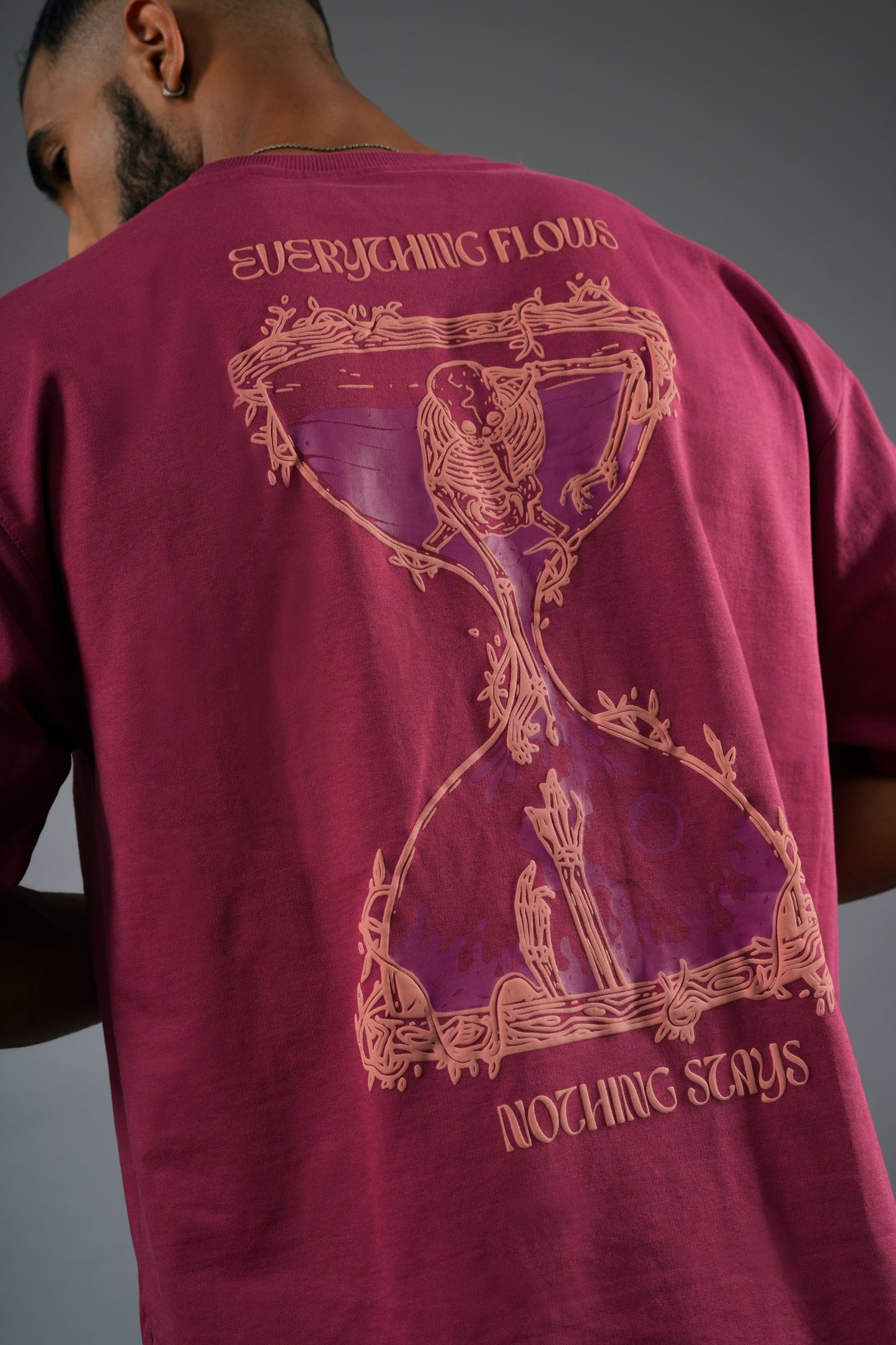 MAROON HOURGLASS T-SHIRT